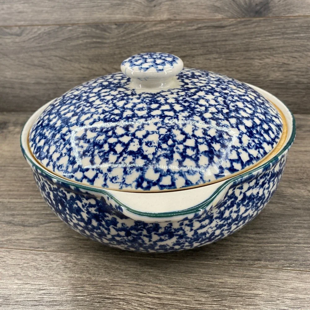 Tienshan Casserole Dish Unisex 9.5in Blue Cabin in the Snow Spongeware Stoneware